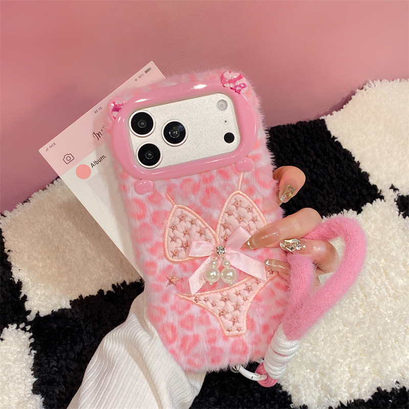 Pearl Bikini Design Plush Case - огляд і ціна Apple Iphone 16