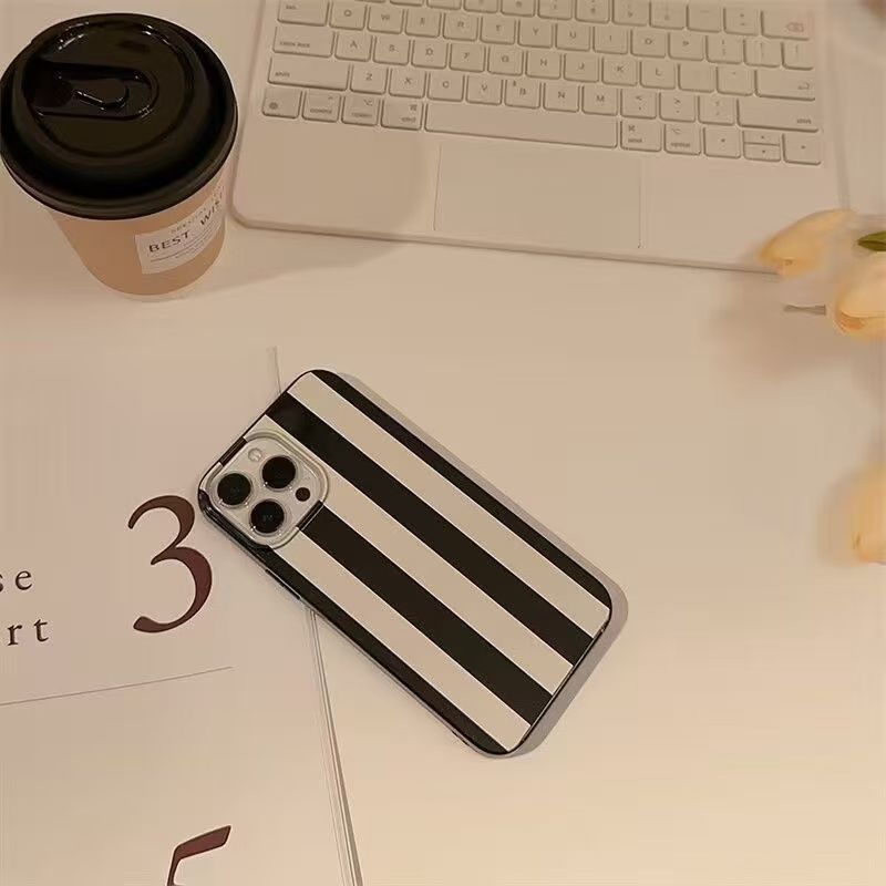 Small Niche Fresh Art Design W - огляд і ціна Phone Cases Art
