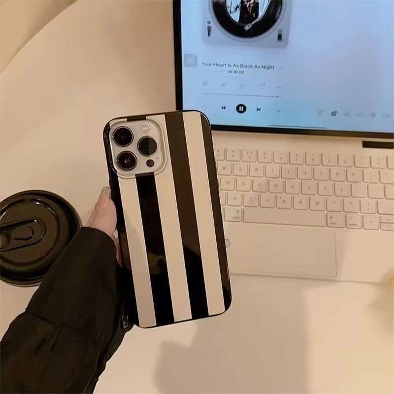 Small Niche Fresh Art Design W - огляд і ціна Phone Cases Art